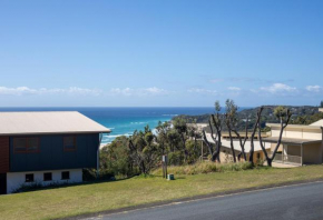 3 BUOYS - ocean views, fireplace, 3 bed, 2 bath